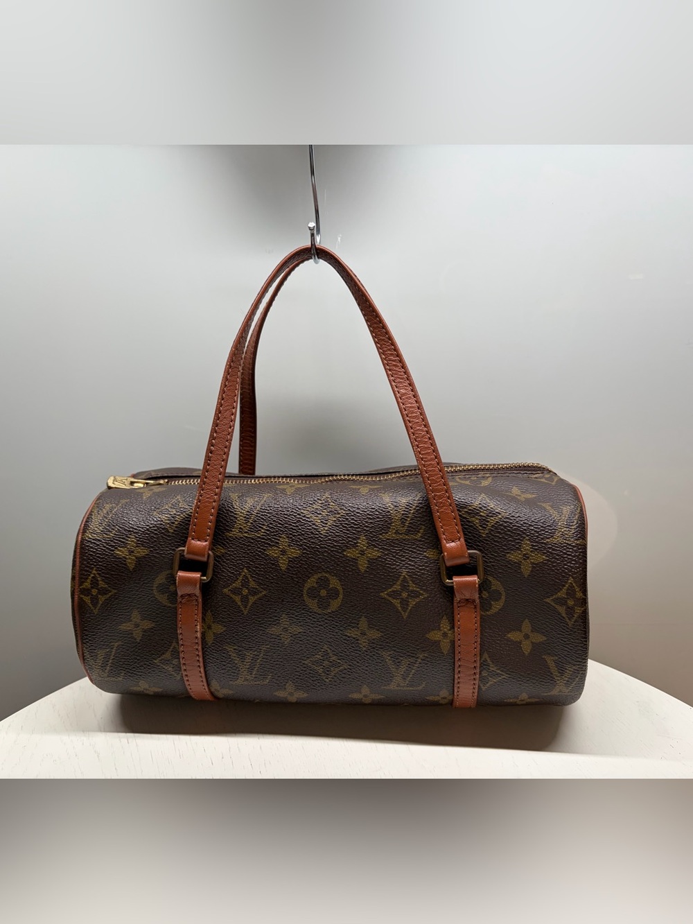 Louis Vuitton Vintage Monogram Papillon 26 Barrel Bag